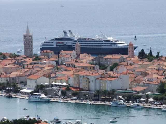 Apartments in Rab - Insel Rab 39950 Mundanije Exterior foto