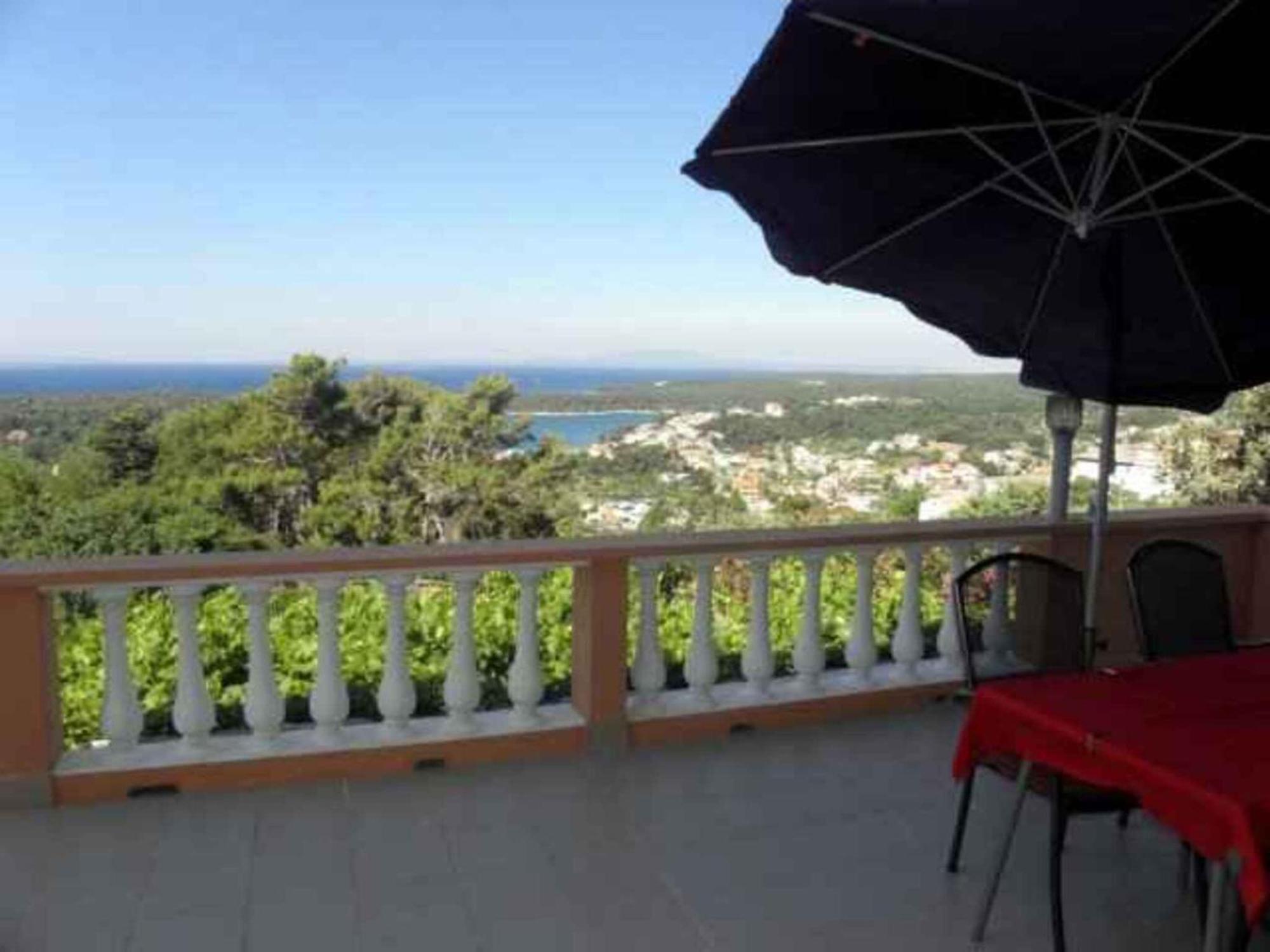 Apartments in Rab - Insel Rab 39950 Mundanije Exterior foto